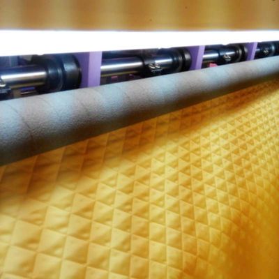 تولید بالا Multi Needle Lock Stitch Quilting Machine برای تخت و لباس